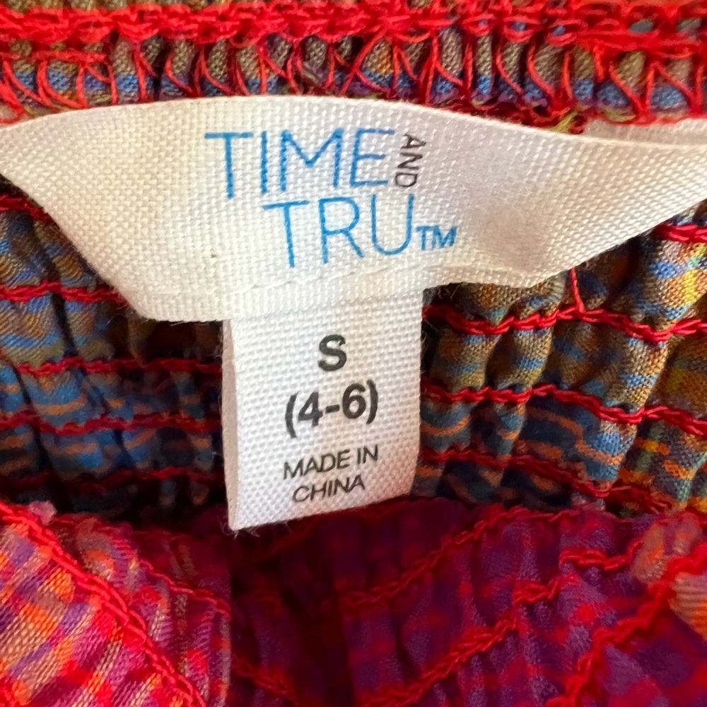 Time and Tru Multicolor Smocked Top - Picture 2 of 5
